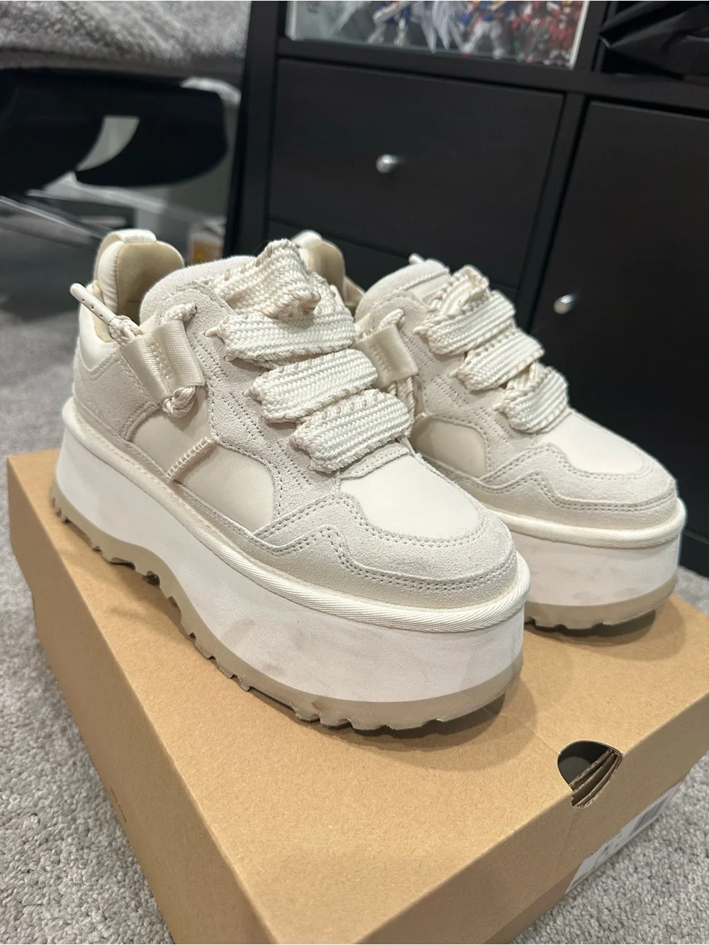 UGG Astromel Chunky Platform Sneaker in Jasmine